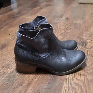 Comfortiva Boho Soft Leather Comfort Boots Braid Detail Floral Ankle Size 8.5W